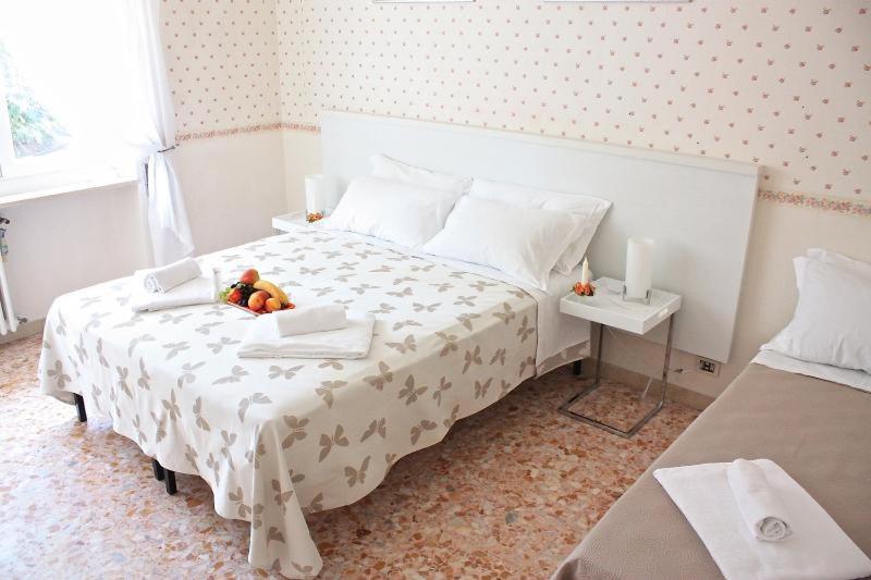 Lyon Apartment At Colosseo Roma Dış mekan fotoğraf